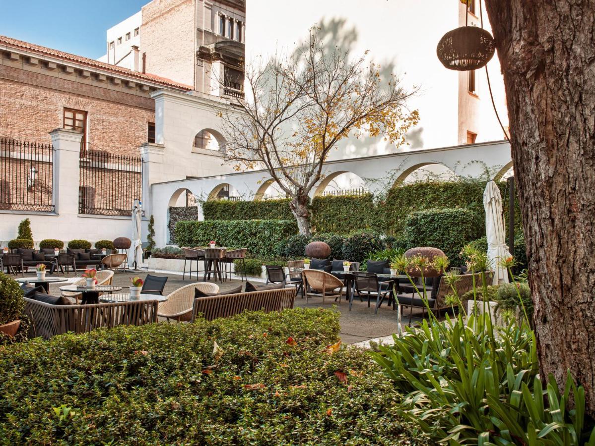 Palacio De Los Duques Gran Melia - The Leading Hotels Of The World Мадрид Экстерьер фото The patio at the Hotel Valencia