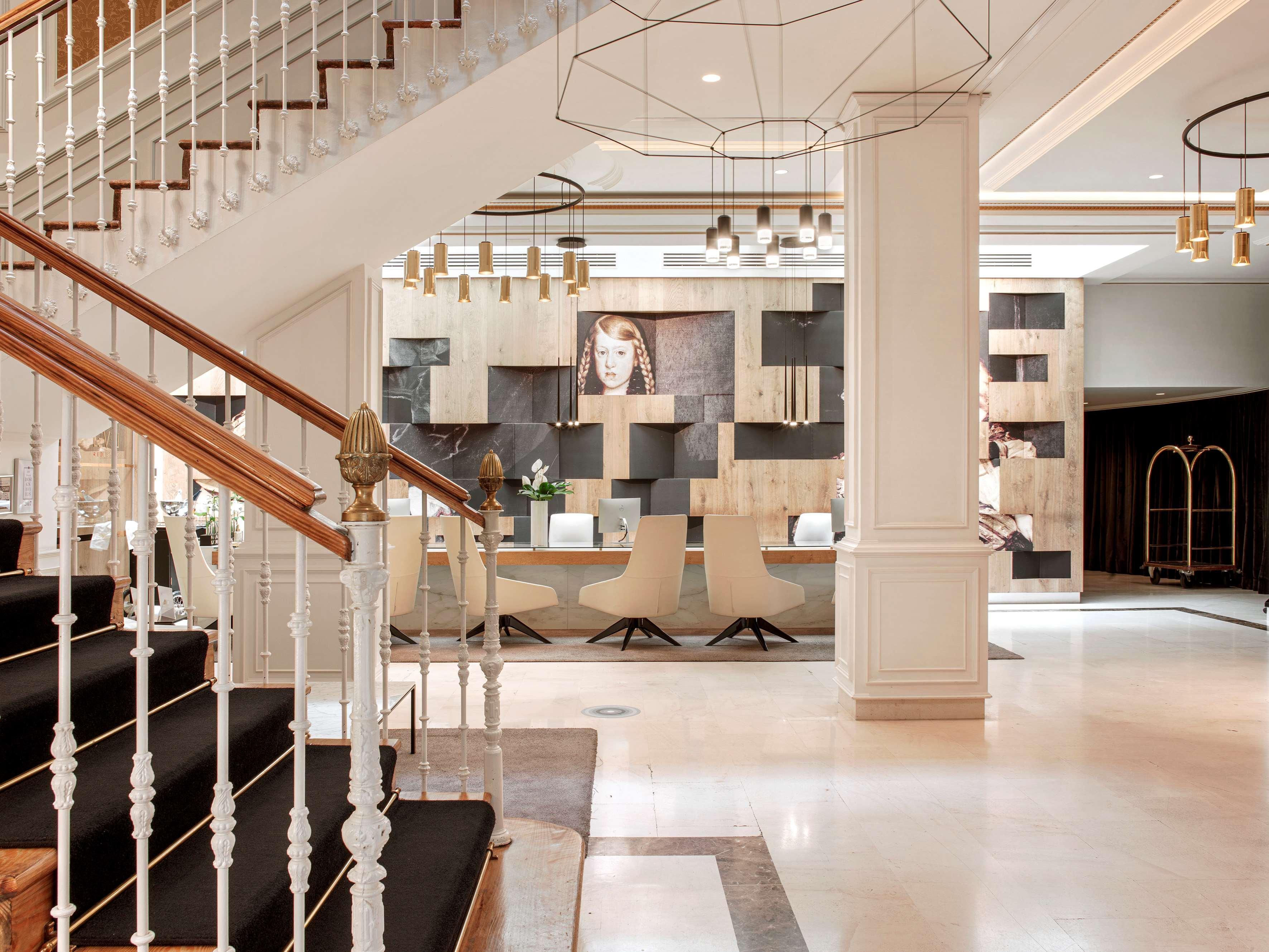 Palacio De Los Duques Gran Melia - The Leading Hotels Of The World Мадрид Экстерьер фото The lobby of the hotel